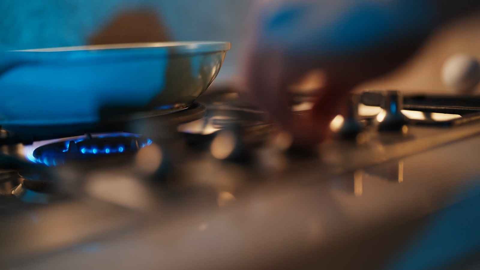 Home gas stove controls